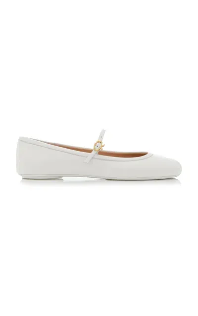 Gianvito Rossi Carla Leather Ballet Flats In White