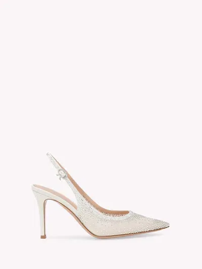 Gianvito Rossi Regina 85 In White