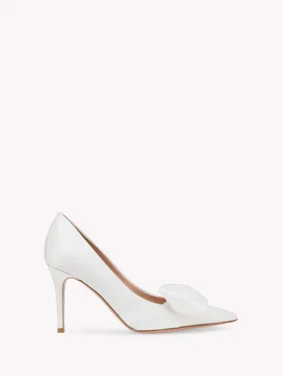 Gianvito Rossi Safira In White