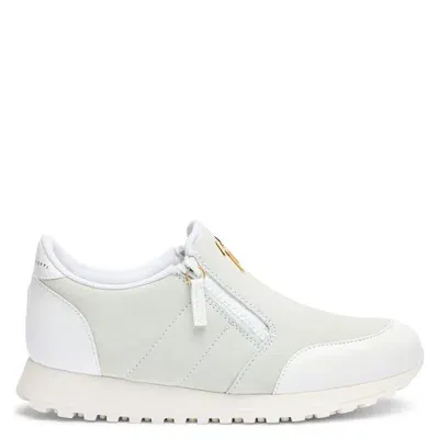 Giuseppe Zanotti Ilde Run In White