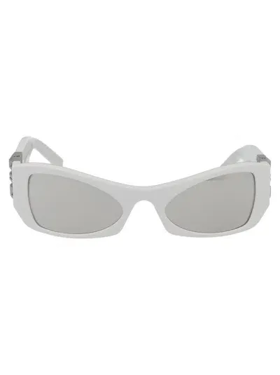 Givenchy Eyewear Rectangular Frame Sunglasses In White