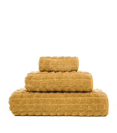 Graccioza Heaven Bath Sheet In Gold