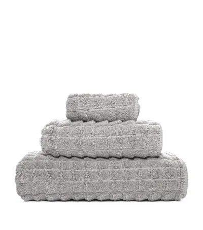 Graccioza Heaven Bath Towel In Gray