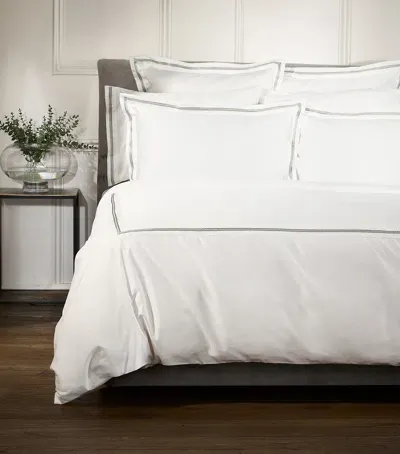 Harrods Of London Egyptian Cotton Eltham Square Pillowcases In White