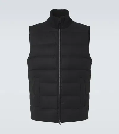 Herno Silk And Cashmere Puffer Vest In Schwarz