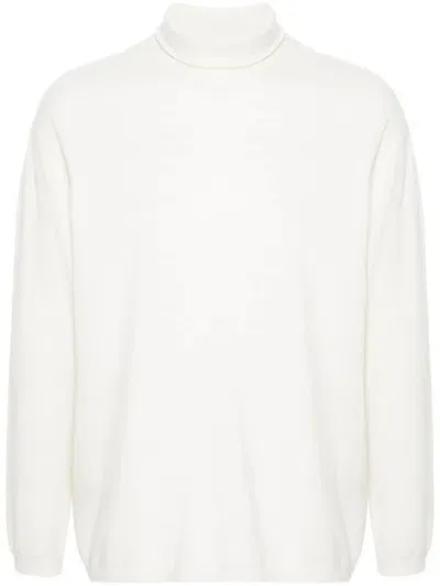 Hevo Calendano Sweater In White