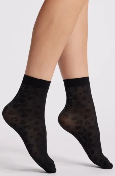 Hue Sparkly Animal Ankle Socks In Black