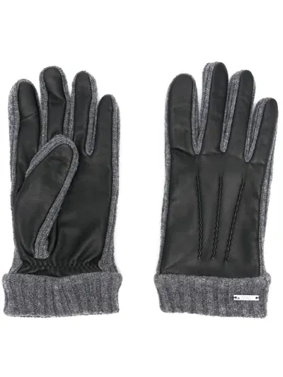 Hugo Boss Panelled Gloves In Black