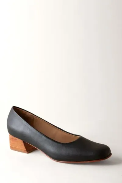 Huma Blanco Luisa Pump In Coal