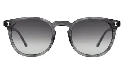 Illesteva Eldridge Sunglasses In Onyx / Grey Flat Gradient