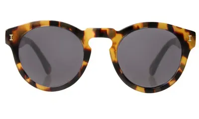 Illesteva Leonard (classic Flex Hinge) Sunglasses In Brown