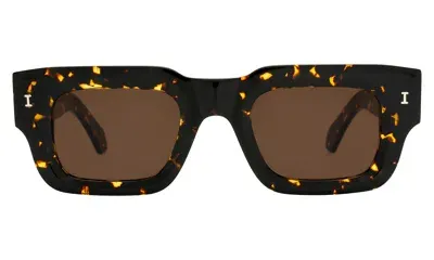 Illesteva Lewis Sunglasses In Black