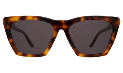 Illesteva Lisbon 57 Sunglasses In Brown