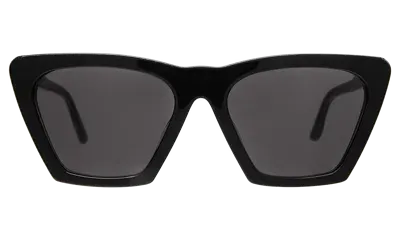 Illesteva Lisbon Sunglasses In Black