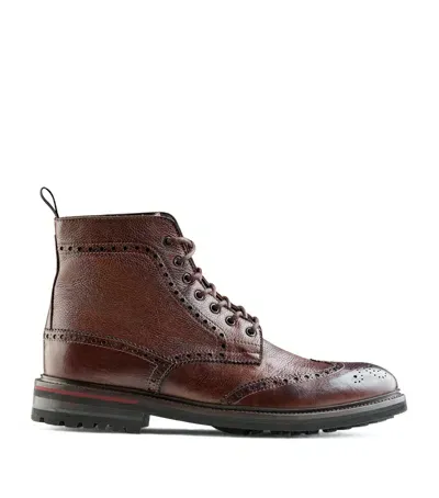 Isaia Leather Ankle Boots In Brown