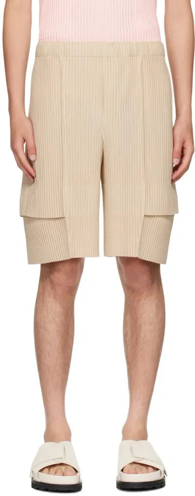 Issey Miyake Beige Cargo Shorts In 45-shell Beige