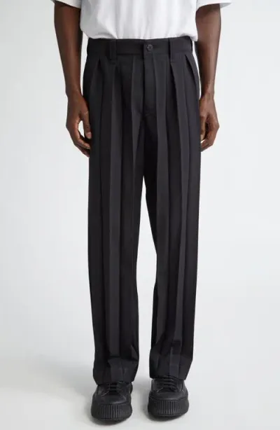 Issey Miyake Men's Accordion Pleat Trousers In Black