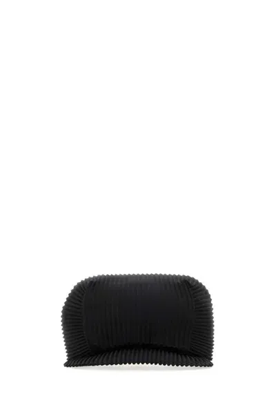 Issey Miyake Ribbed Texture Curved Brim Baseball Cap In Black