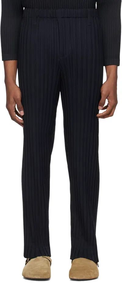 Issey Miyake Navy Box Pleats Ensemble Trousers In 75-navy