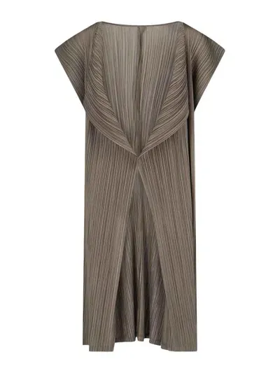 Issey Miyake Pleated Midi Dress In Green