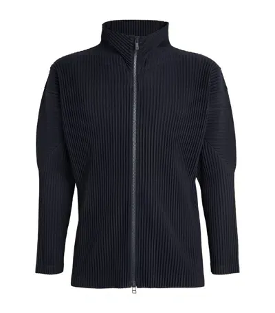 Issey Miyake Pleated Zip-up Cardigan In Black