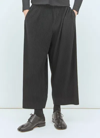 Issey Miyake Wide-leg Pleated Pants In Black