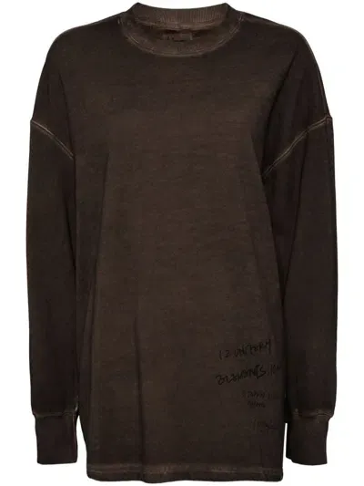 Izzue Handwriting Long-sleeved T-shirt In Brown