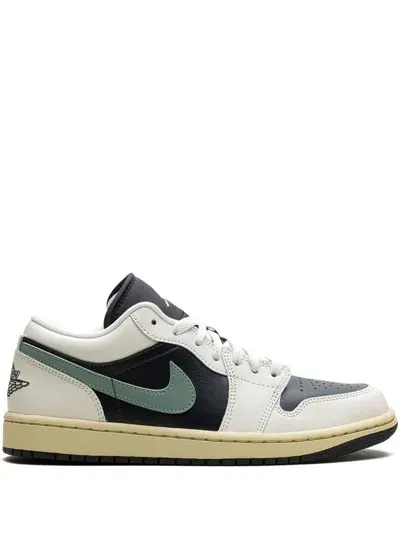 Jordan Air  1 Low "jade Smoke" Sneakers In White