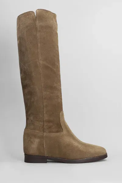 Julie Dee Low Heels Boots In Brown