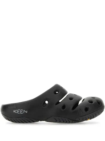 Keen Footwear Yogui Sliders In Black