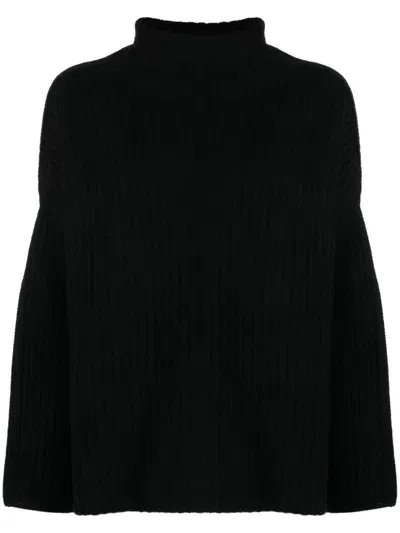 Kujten Lina Turtle Neck Sweater In Black