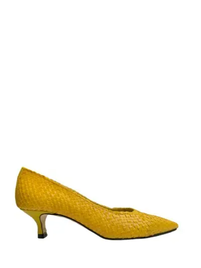 La Rose Carol Woven Pumps In Yellow