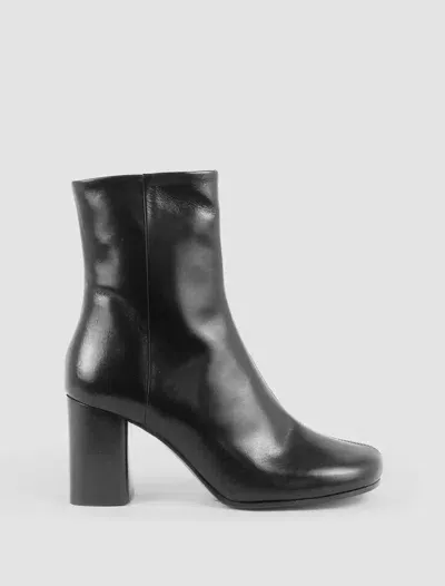 Lemaire Anatomic 80 Boots In Black