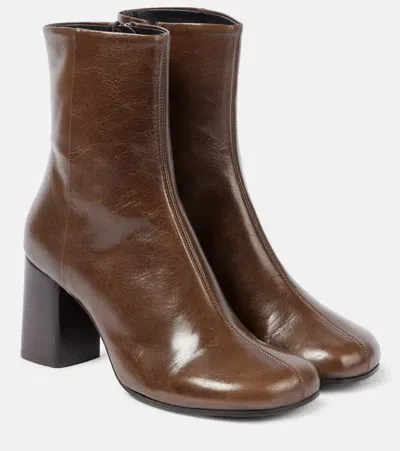 Lemaire Anatomic Leather Ankle Boots In Brown