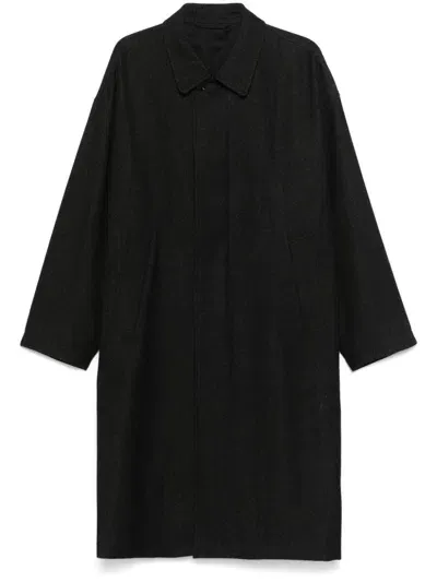 Lemaire Mélange-effect Coat In Black