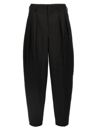 Lemaire 'pleated Tapered' Pants In Black