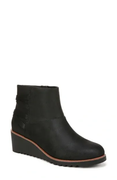 Lifestride Zariah Platform Wedge Bootie In Black