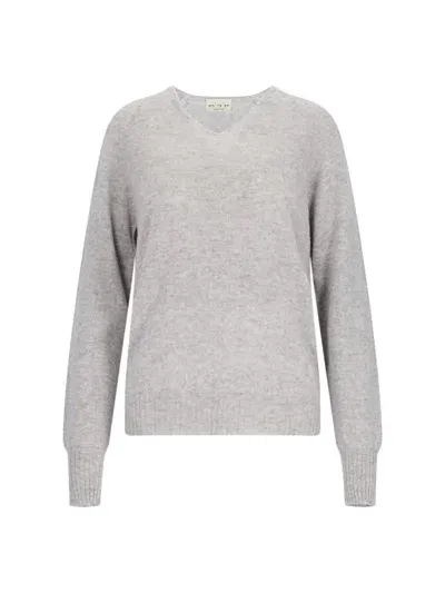 Ma'ry'ya V-neck Sweater In Grey