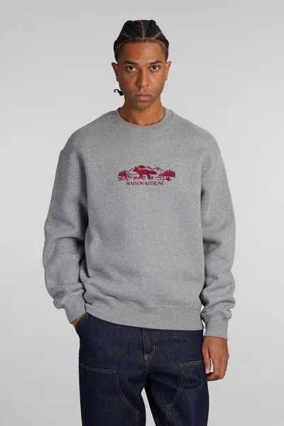 Maison Kitsuné Sweatshirt In Grey