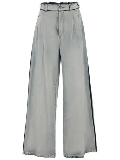 Maison Margiela Memory Wide-leg Pleated Jeans In Blue