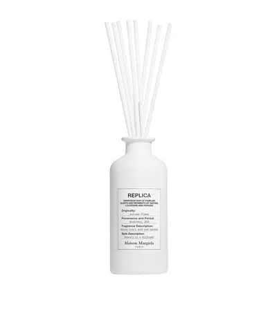 Maison Margiela Replica Autumn Vibes Diffuser In White