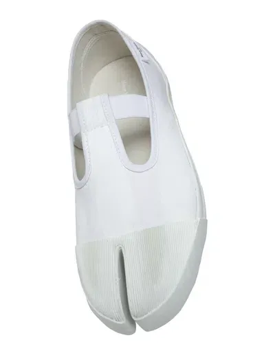 Maison Margiela Tabi Canvas Sneakers In White