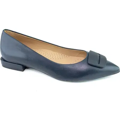 Marc Joseph New York South Bridge Pointed Toe Flat In Navy Napa