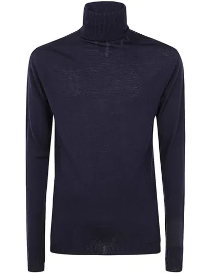 Md75 Turtle Neck Sweater Clothing In Blue