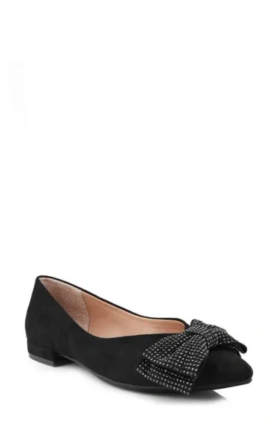 Me Too Alize Bow Pointed Toe Flat In Black