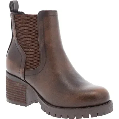 Mia Jonna Lug Sole Chelsea Boot In Brown