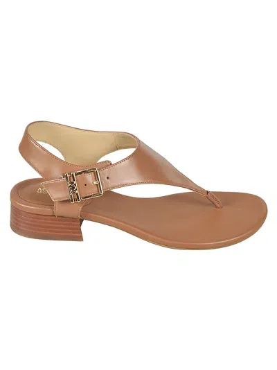 Michael Kors Robyn Flex Thong Sandals In Luggage