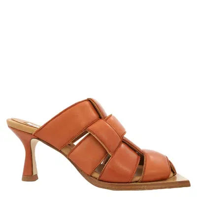 Miista Mule Mayte Brick Sandals In Buff