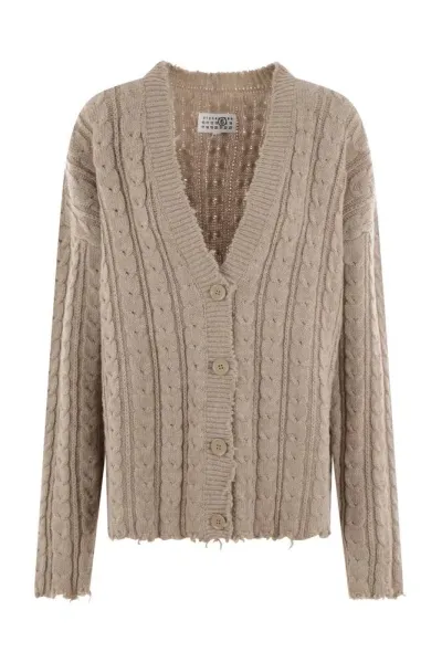 Mm6 Maison Margiela Raw Cut Edge Cable Knit Cardigan In Beige