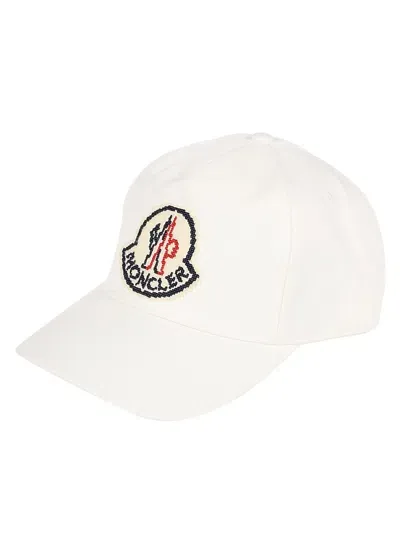 Moncler Hat In White